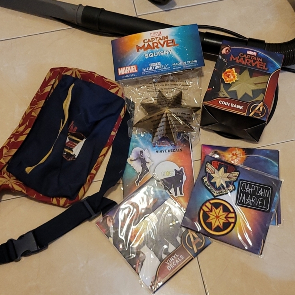 7 piece captain marvel squishy stickers bag patch bundle